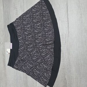 NWT Calia Black and White Double Layer Mesh Skort - Size Medium